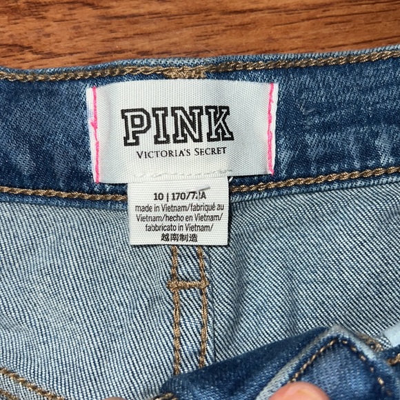 PINK light wash jean shorts - Picture 3 of 3